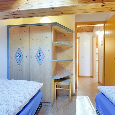 Cesa Maria Mountain Hospitality Lejlighed Canazei